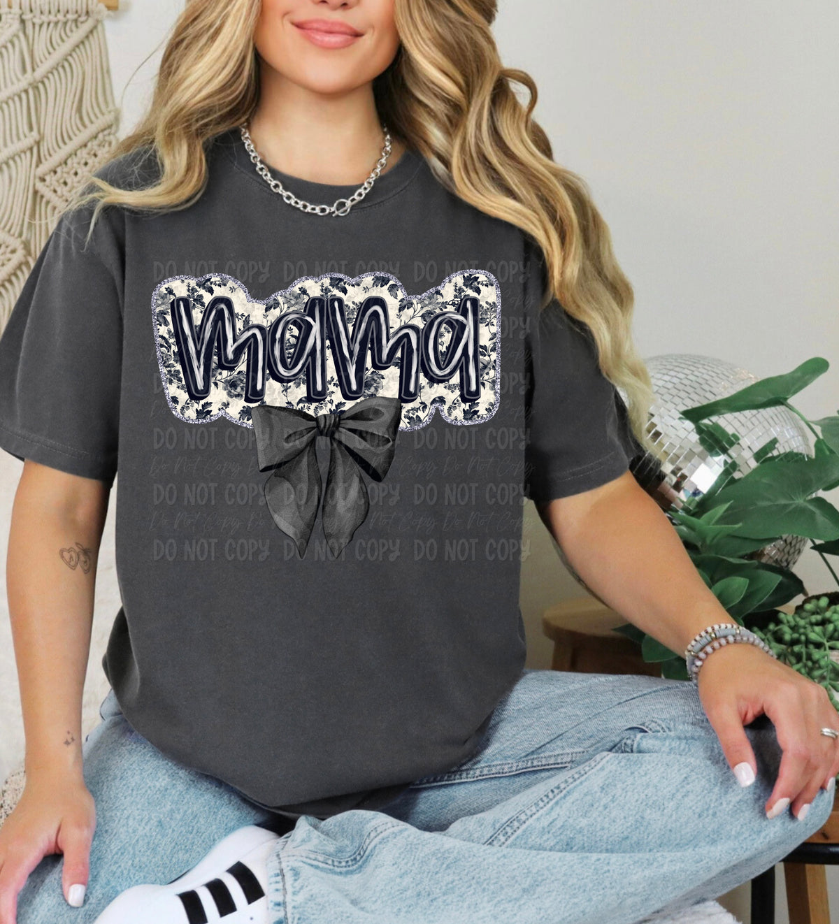 Mama Black Bow || Tee