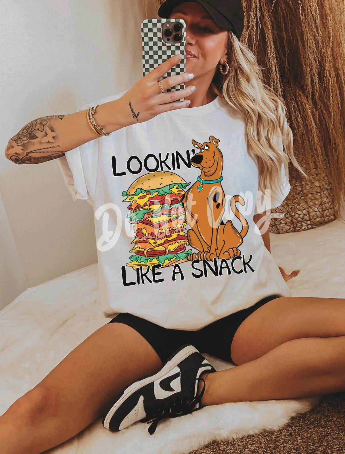 Lookin’ Like A Snack - Tee